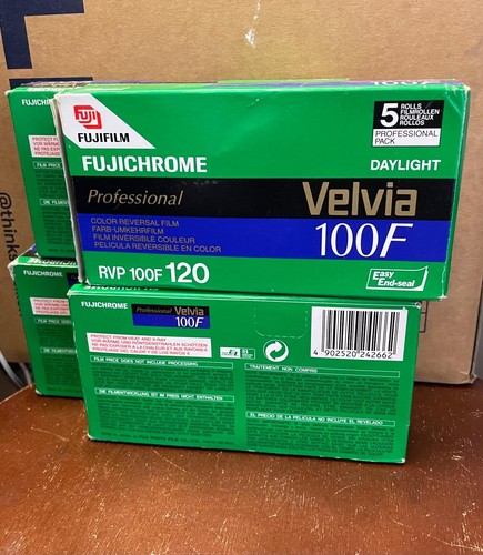 Fujifilm velvia daylight - velvia,